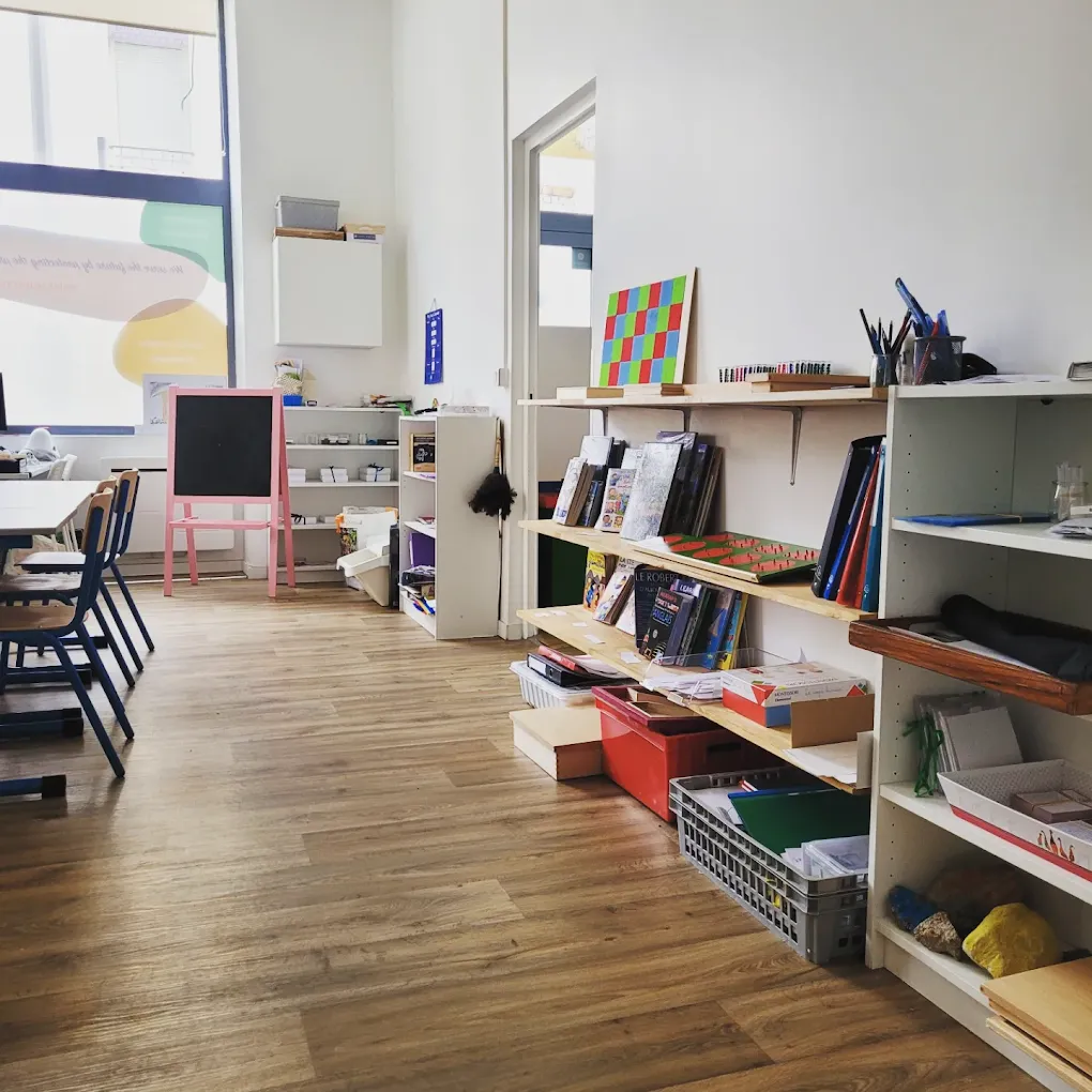 Intérieur de Junior Academy — photo 5